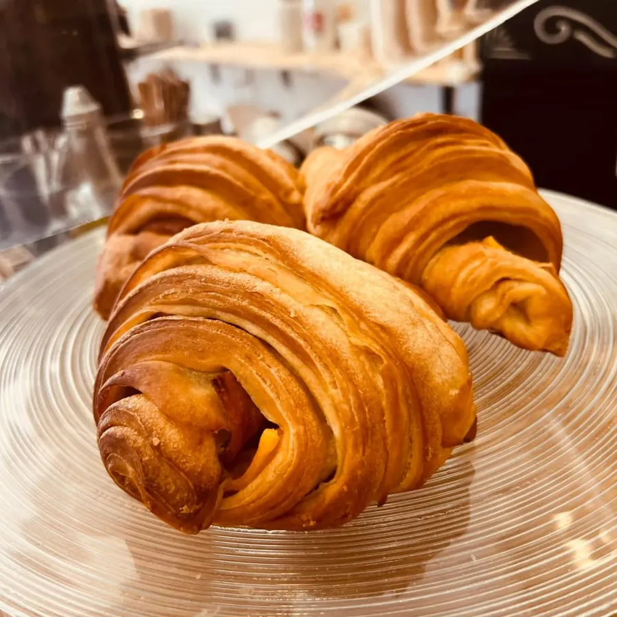 Croissants caseros